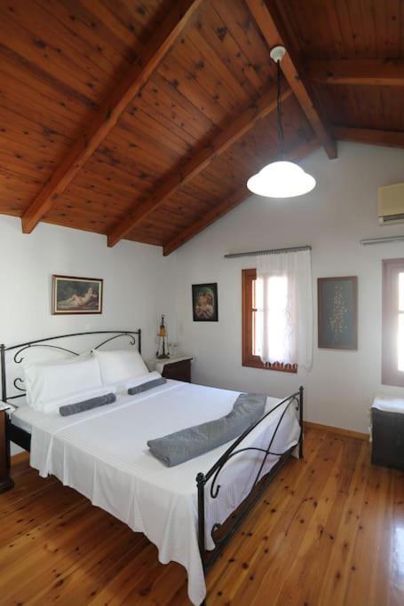 Вилла Angelina'S House Ретимно Экстерьер фото